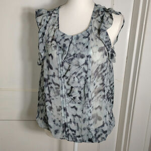 Ladies Ann Taylor Size Medium Blouse